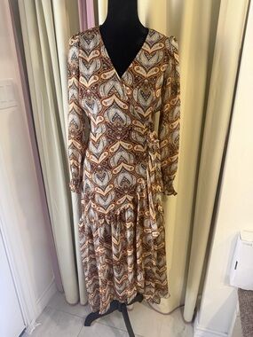 LC Lauren Conrad Brown Paisley Long Sleeve Wrap Dress